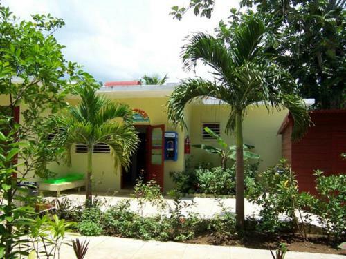 Hotel Yellow Bird Sea