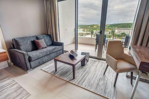Hotel Royalton Blue Waters All Inclusive