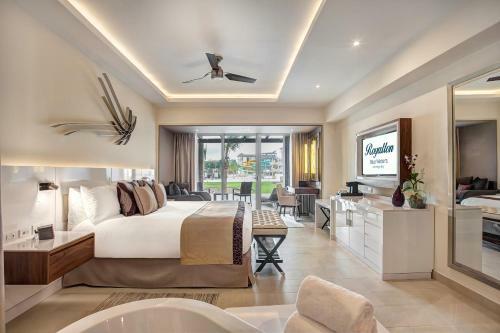 Hotel Royalton Blue Waters All Inclusive