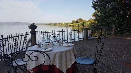 Hotel Eden Sul Lago