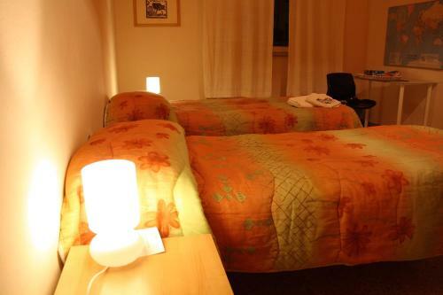 Hostal A Due Passi Dal Treno Affittacamere