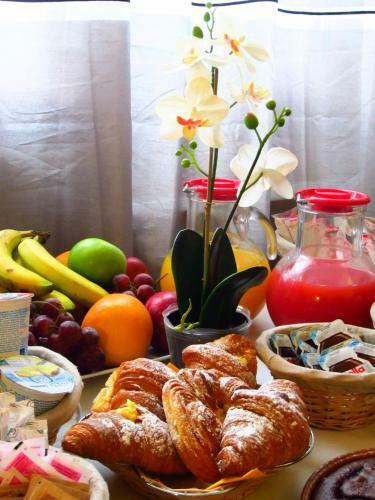 Bed & Breakfast Sleep And Fly Rome Airport