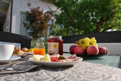 Hostal Al Campanile-aparthotel & Suite