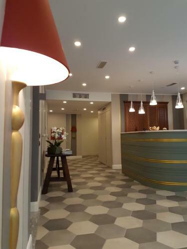 Hostal Al Campanile-aparthotel & Suite
