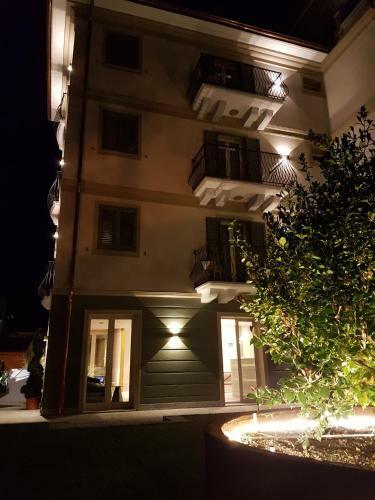 Hostal Al Campanile-aparthotel & Suite