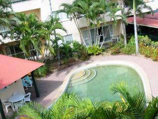 Tradewinds Mcleod Apartments