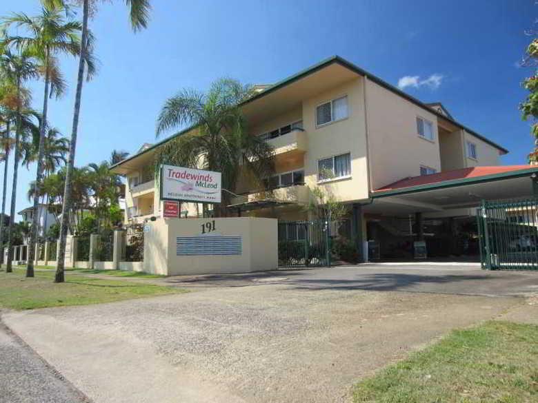 Tradewinds Mcleod Apartments