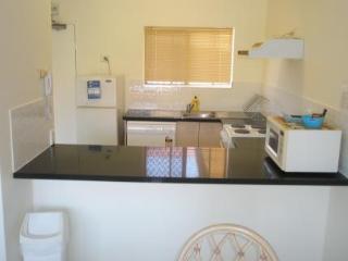 Tradewinds Mcleod Apartments