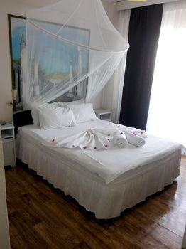 Bed & Breakfast Urkmez Hotel