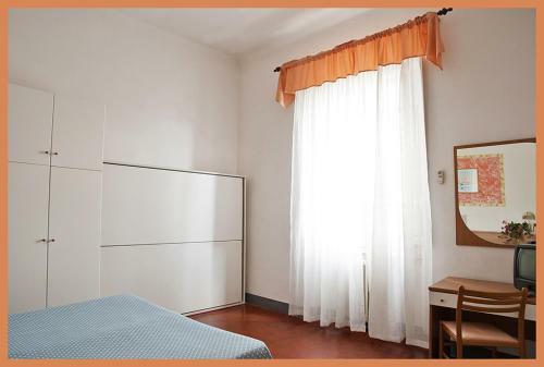 Hotel Eros