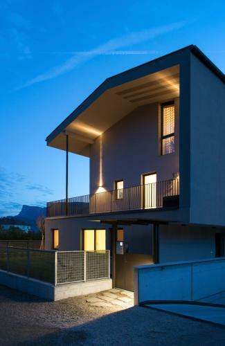 Calla Apartment