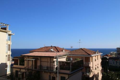 53 Solaro Apartments