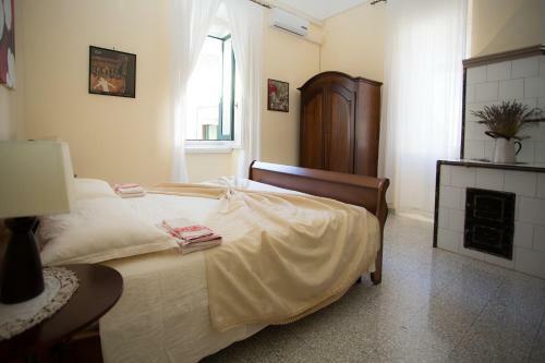 Hostal Piazzetta San Giovanni B&B
