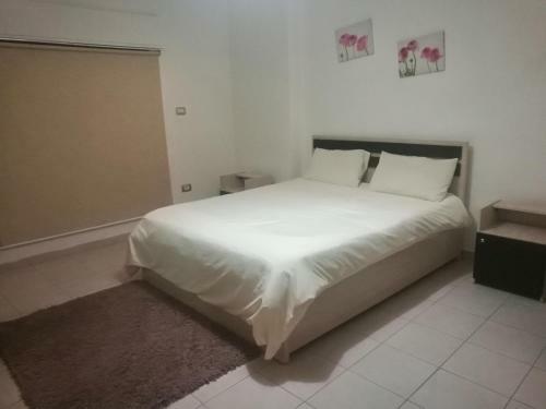 Cozy Dair Ghbar Apartment