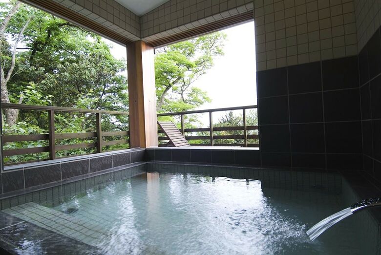 Mashio Hotel & Resort