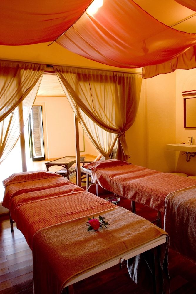 Mashio Hotel & Resort