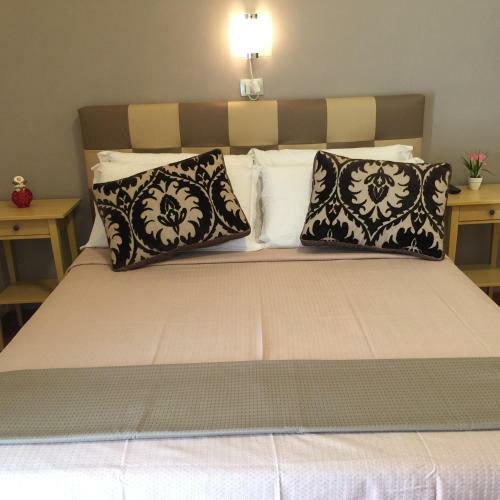 Bed & Breakfast Hostel H24