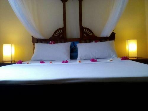 Posada Seawhispers Inn