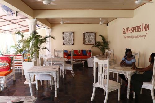Posada Seawhispers Inn