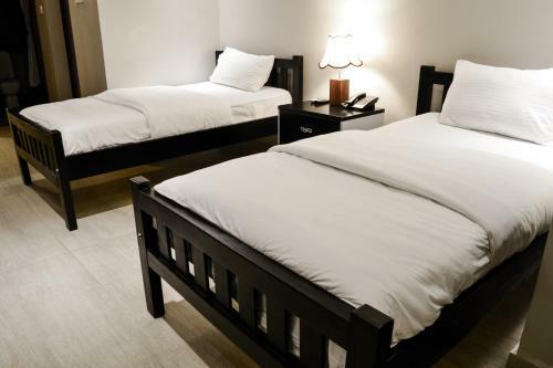 Jewel Stone Hotel