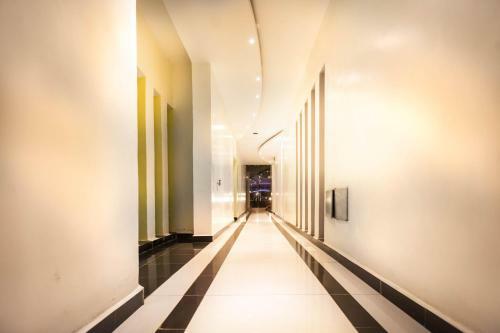 Jewel Stone Hotel