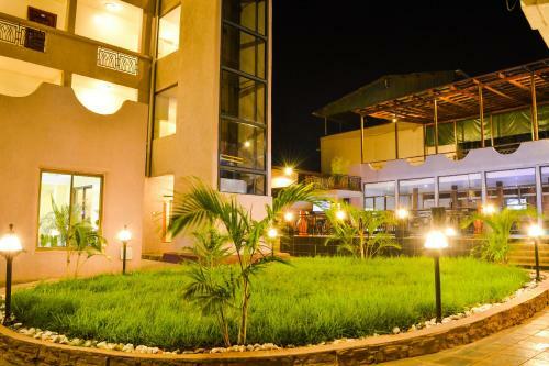 Jewel Stone Hotel