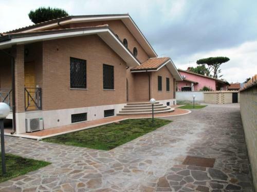 Hostal Villa Smeraldo Roma