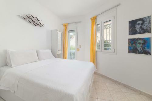 Haraki Hill & Sea View Apartments