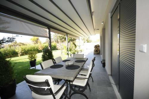 Aurelia Home