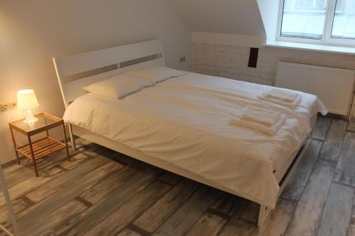 Three-bedroom Apartment On Peldu 19