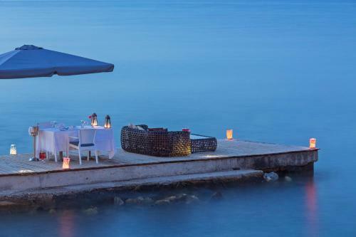 Hotel Aeolos Beach Resort