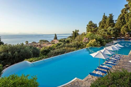 Hotel Aeolos Beach Resort