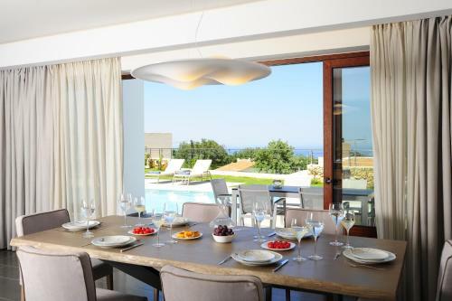 Oak Tree Villa