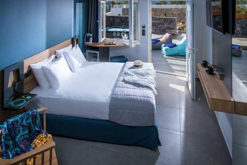 Infinity Blue Boutique Hotel & Spa