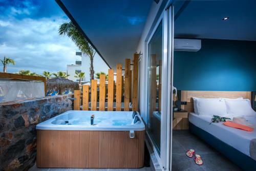 Infinity Blue Boutique Hotel & Spa