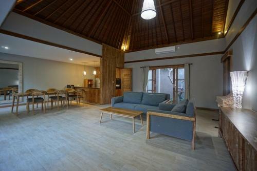 Hana Villa