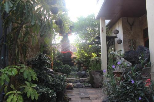 Samblung Mas House