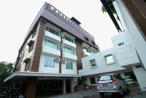 Hotel Grand Kasira
