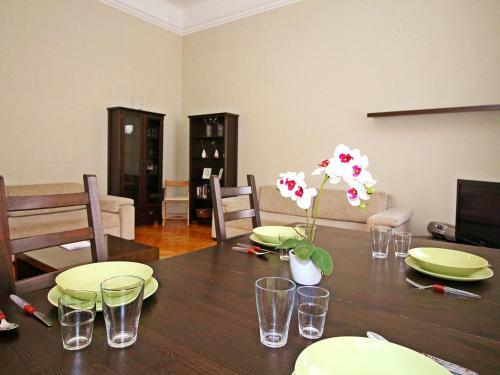 Apartamento Kiraly