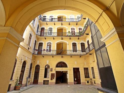 Apartamento Kiraly