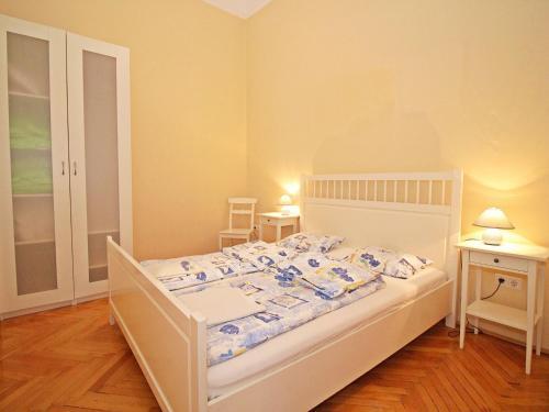 Apartamento Kiraly