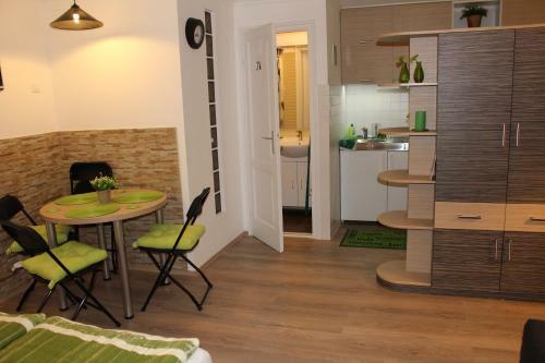 Apartment Patr�cia With Garden