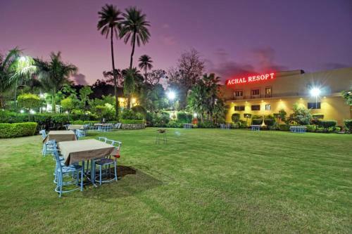 Hotel Achal Resort