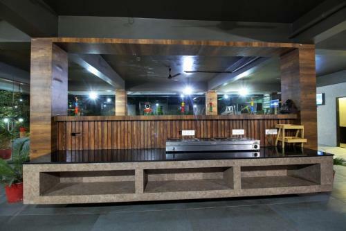 Hotel Achal Resort