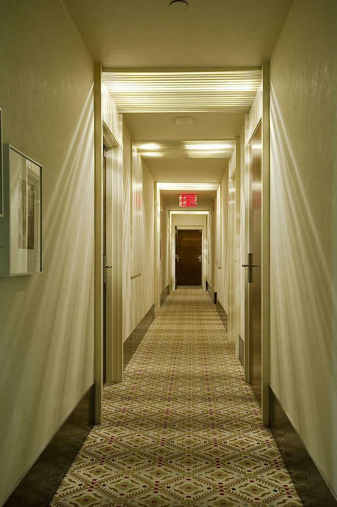 City Club Hotel