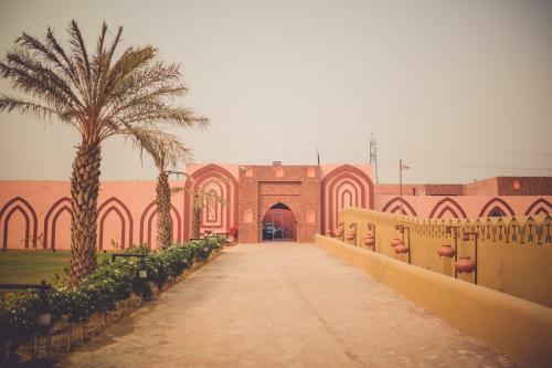 Hotel Sadda Pind