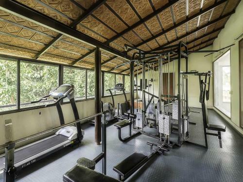 Aparthotel Treebo Orchard Suites