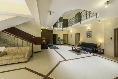 Aparthotel Treebo Orchard Suites