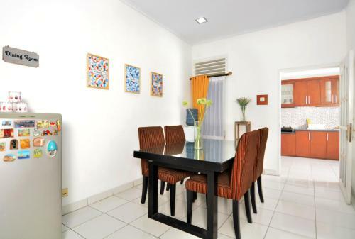 Hostal Dyah Suminar House