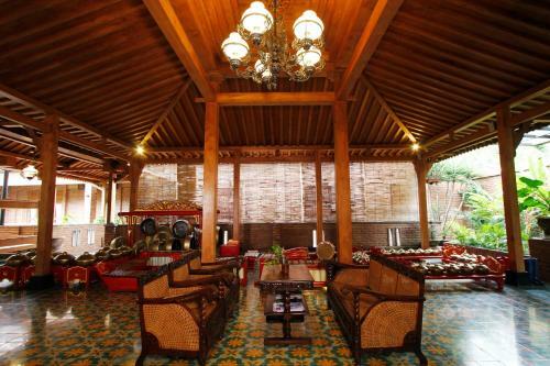 Joglo Mandapa Boutique Hotel